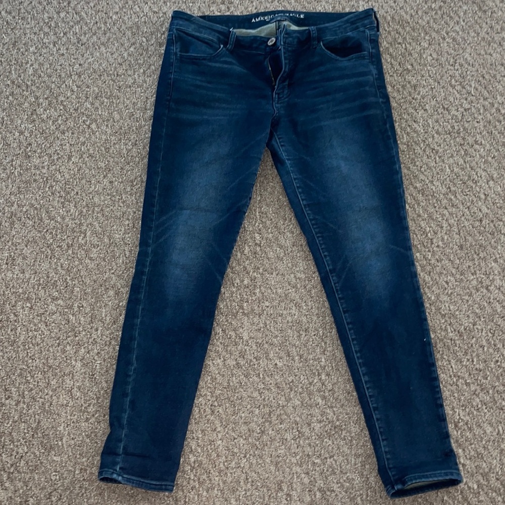 AE super low jegging.